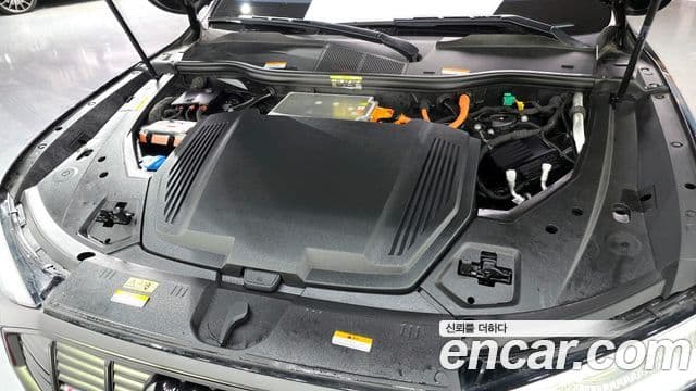 Audi e-Tron 55 Quattro Sportback, 2021 6