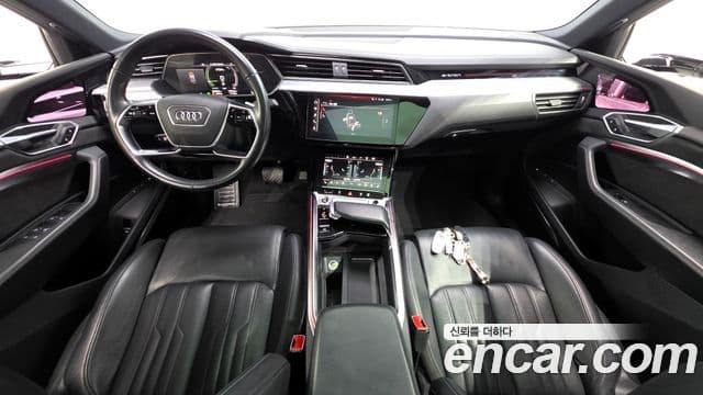 Audi e-Tron 55 Quattro Sportback, 2021 7