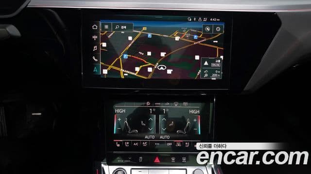 Audi e-Tron 55 Quattro Sportback, 2021 14