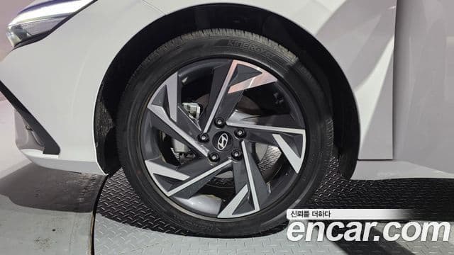 Hyundai The / новый New Avante (CN7) Inspiration, 2025 все фото