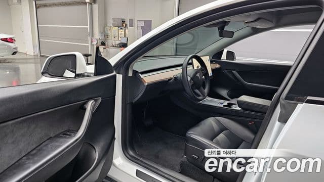 Tesla модель Y Long Range AWD, 2022 10