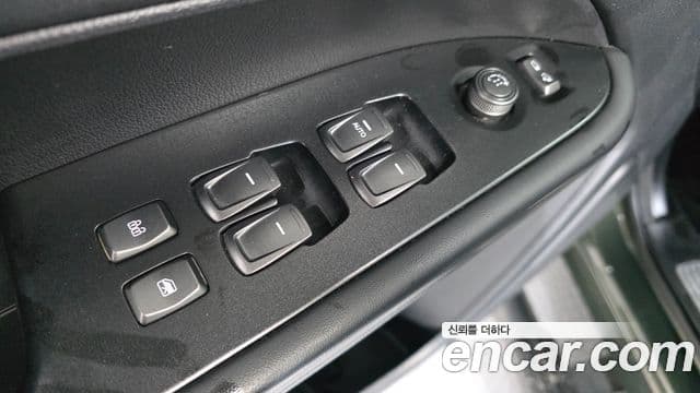 KG모빌리티(SsangYong) The / новый New Rexton Sport Prestige, 2023 12