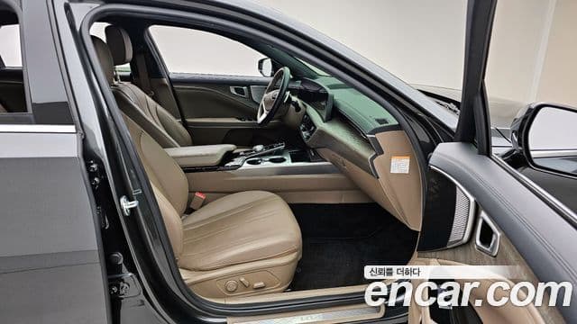 Kia K8 гибрид Noblesse, 2023 11