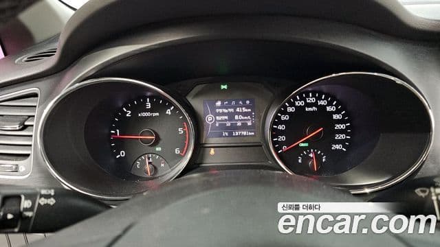 Kia All New Carnival Luxury, 2016 8