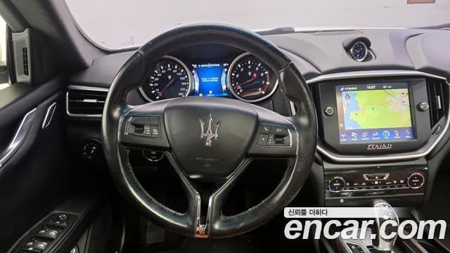 Maserati 기블리 3세대, 2015 13