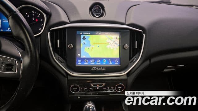 Maserati 기블리 3세대, 2015 14