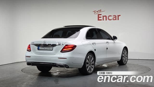 Mercedes-Benz E-класс W213 Exclusive, 2018 2