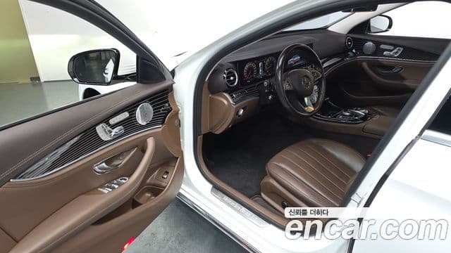 Mercedes-Benz E-класс W213 Exclusive, 2018 12