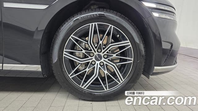 Genesis G90 (RS4) бензин 3.5 турбо 2WD, 2023 все фото