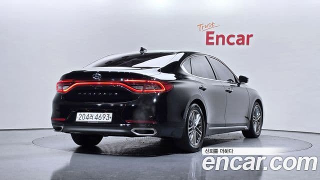 Hyundai Grandeur IG 3.0 LPi Modern Basic (арендный автомобиль), 2018 2