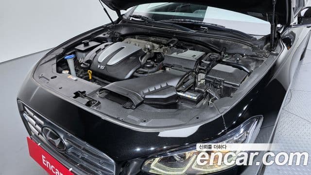 Hyundai Grandeur IG 3.0 LPi Modern Basic (арендный автомобиль), 2018 6