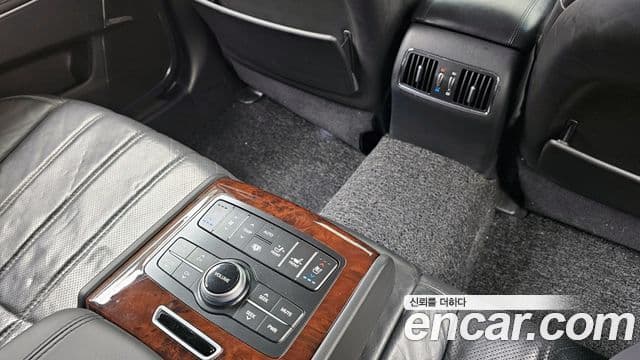 Hyundai Equus(новый кузов / новое поколение) Prestige, 2012 18