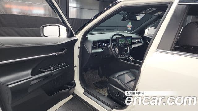 KG모빌리티(SsangYong) Torres T7, 2024 10