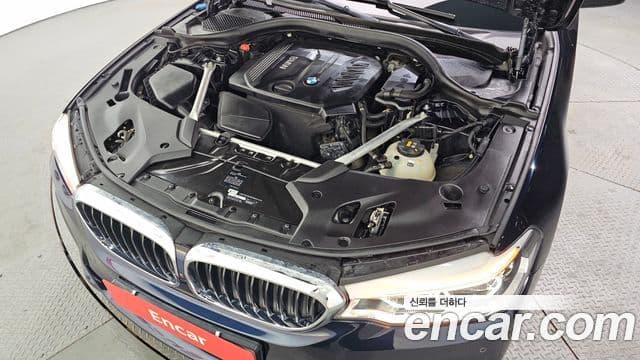 BMW 5시리즈 (G30) 520d M Sport Plus, 2018 6