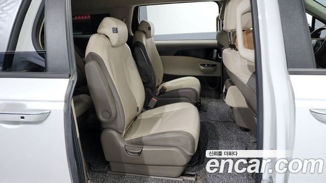 Kia Carnival 4세대 Prestige, 2021 12