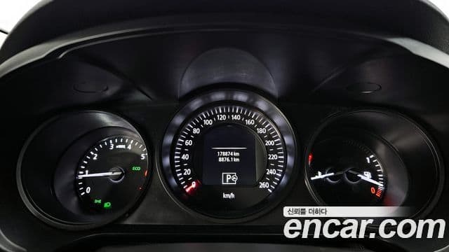 Renault Korea(Samsung) SM6 2.0 LPe SE (арендный автомобиль), 2017 8