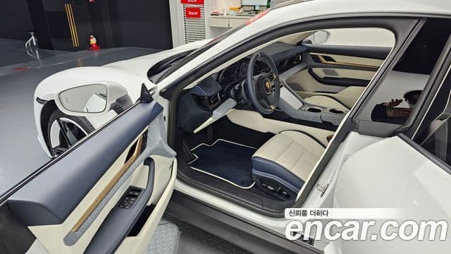 Porsche 타이칸 базовый, 2023 11