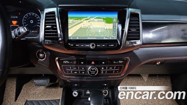 KG모빌리티(SsangYong) The / новый New Rexton Sport Expedition, 2023 15