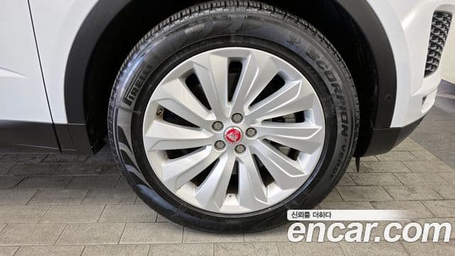 Jaguar E-PACE P250 S, 2018 все фото