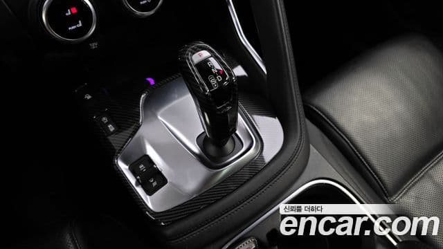 Jaguar E-PACE P250 S, 2018 9