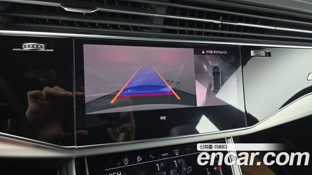 Audi Q8 (4M) Premium, 2023 17