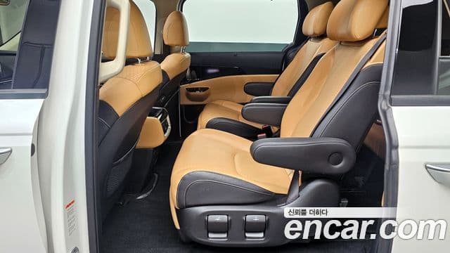 Kia Carnival 4세대 Signature, 2022 13