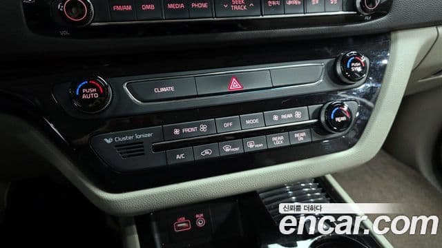 Kia All New Carnival Prestige, 2016 15