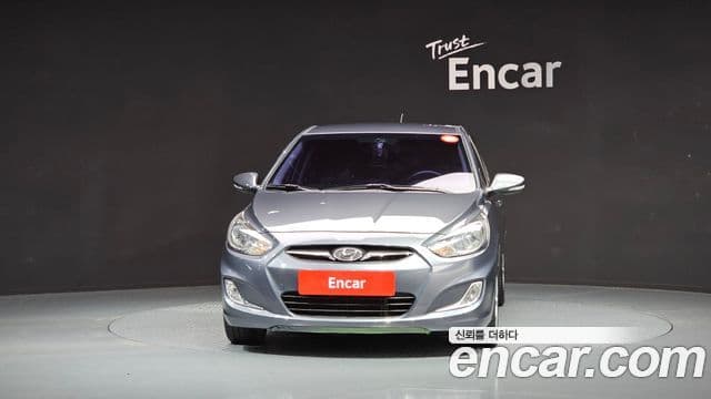 Hyundai Accent(новый кузов / новое поколение) Premier, 2012 3
