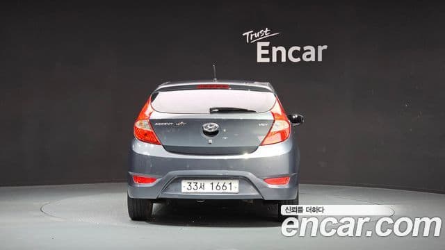 Hyundai Accent(новый кузов / новое поколение) Premier, 2012 4