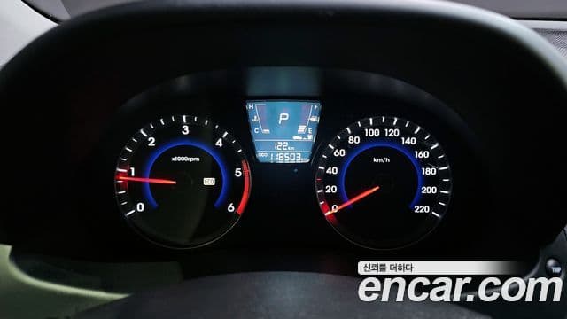 Hyundai Accent(новый кузов / новое поколение) Premier, 2012 8