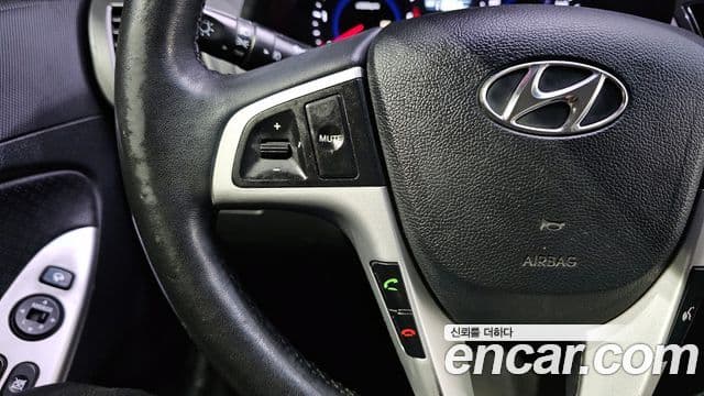 Hyundai Accent(новый кузов / новое поколение) Premier, 2012 19