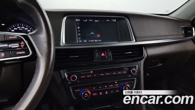 Kia The / новый New K5 гибрид 2세대 Noblesse, 2020 15