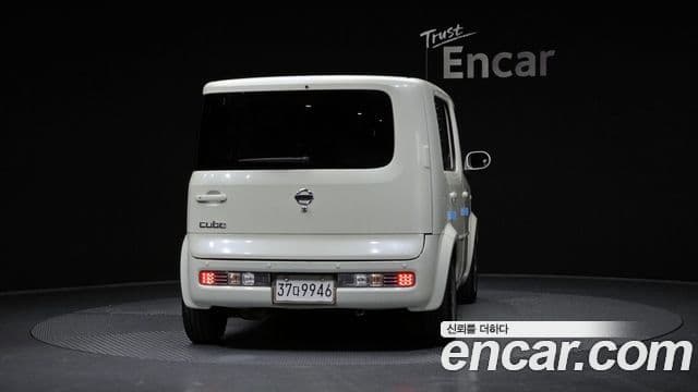 Nissan 큐브 Z11, 2008 4