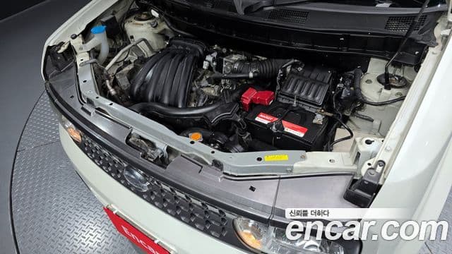 Nissan 큐브 Z11, 2008 6