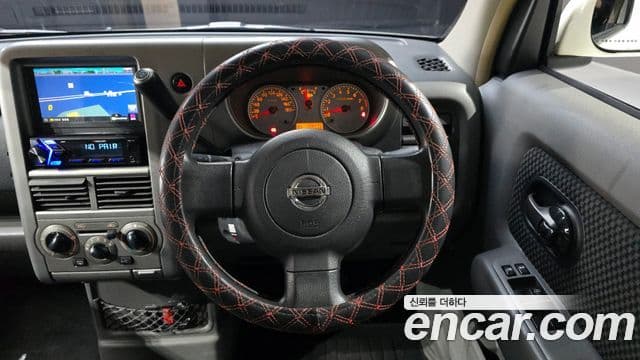 Nissan 큐브 Z11, 2008 13