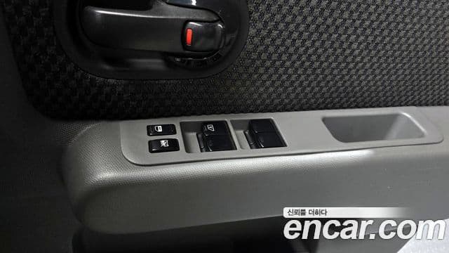 Nissan 큐브 Z11, 2008 18