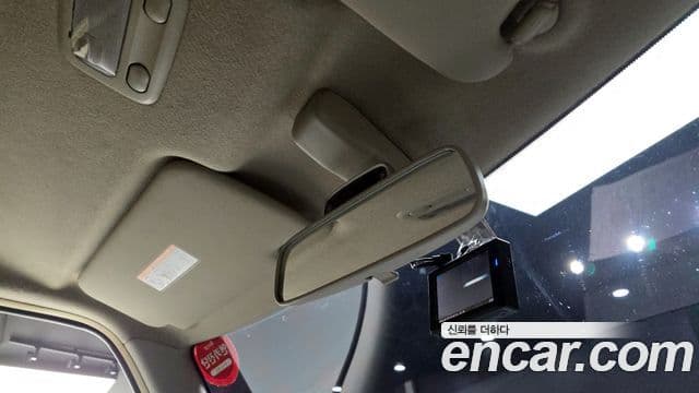 Nissan 큐브 Z11, 2008 19