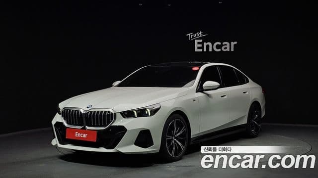 BMW 5시리즈 (G60) 530i xDrive M Sport, 2025 1