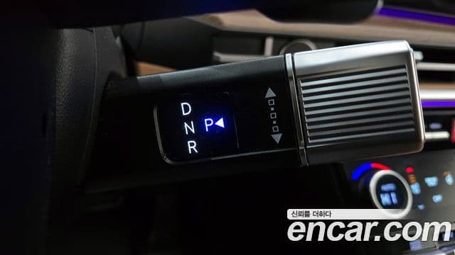 Hyundai Santa Fe (MX5) Calligraphy, 2024 9