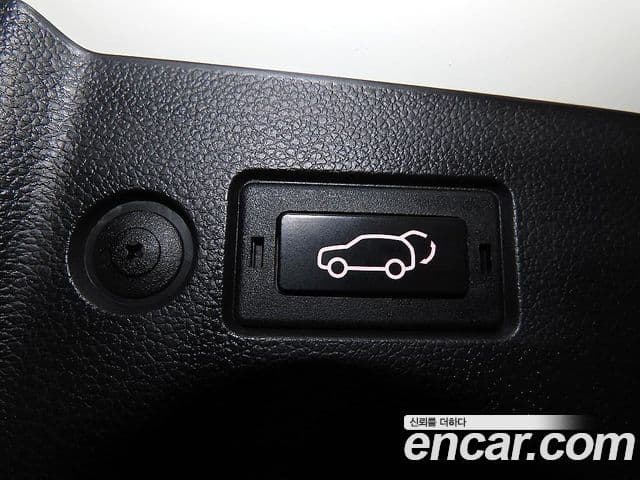 KG모빌리티(SsangYong) Torres T7, 2023 16