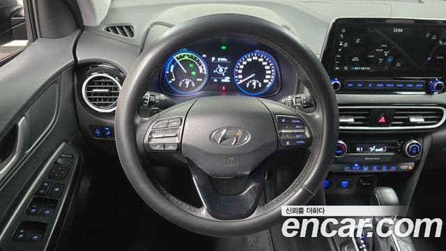 Hyundai Kona гибрид Special, 2020 13