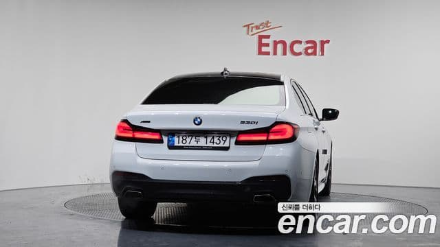 BMW 5시리즈 (G30) 530i xDrive M Sport, 2022 4