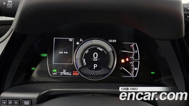 Lexus ES300h 7세대 F-Sport Design пакет, 2024 8