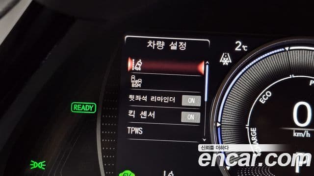 Lexus ES300h 7세대 F-Sport Design пакет, 2024 17