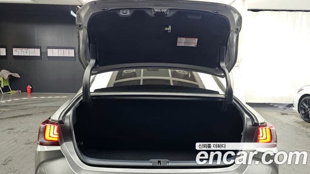 Lexus ES300h 7세대 F-Sport Design пакет, 2024 20