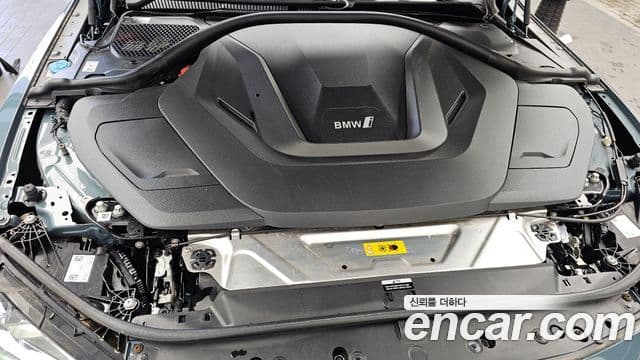 BMW i4 eDrive40 M Sport, 2025 6