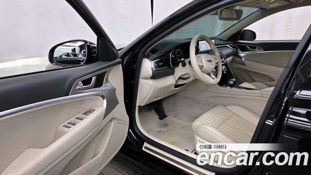 Genesis The / новый New G70, 2021 10