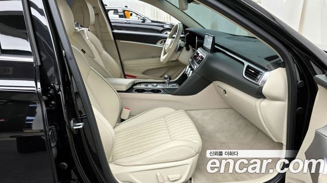 Genesis The / новый New G70, 2021 11