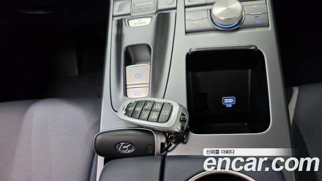 Hyundai NEXO Premium, 2024 17