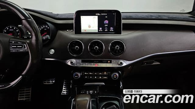 Kia 스팅어 Platinum, 2018 15